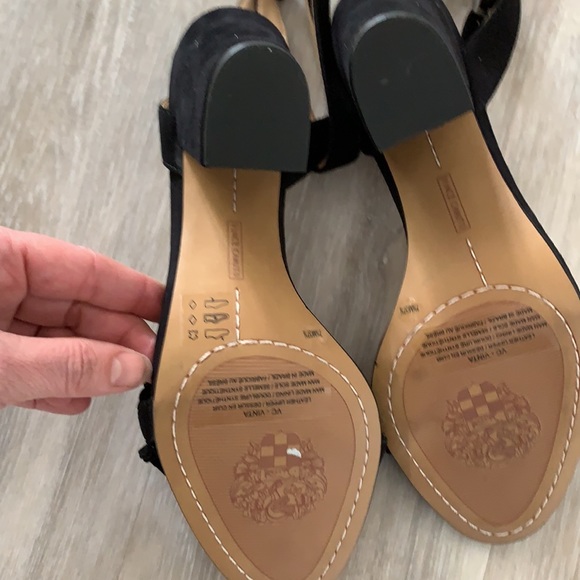 Vince Camuto suede sandals. Excellent condition. - Picture 7 of 9